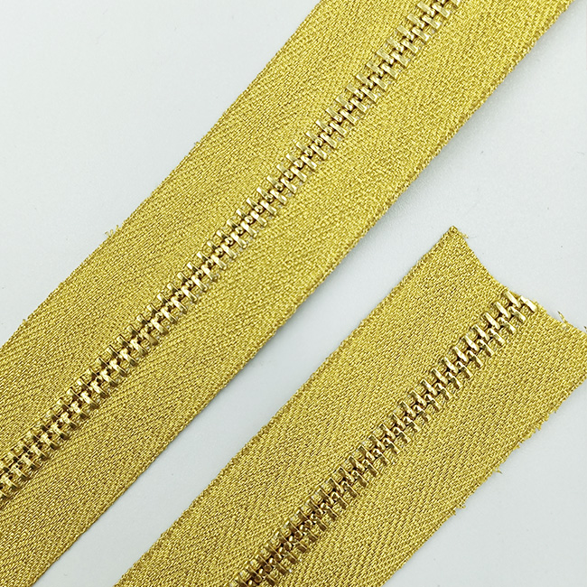 5#码装拉链-金属黄铜金带长拉链